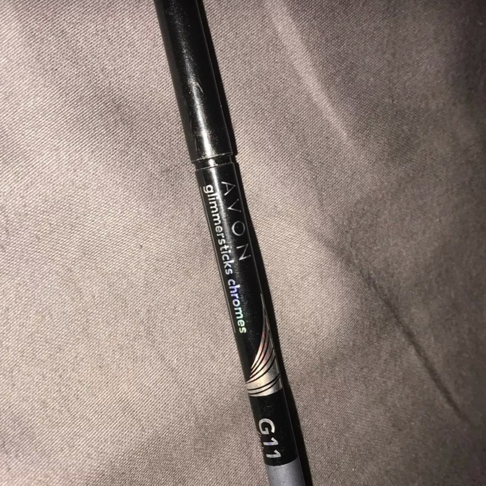 AVON eyeliner glimmerstick color:flashy